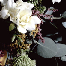 Load image into Gallery viewer, Landscape Bouquet II