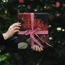Load image into Gallery viewer, New Zealand In Bloom - Wrapping Paper Book
